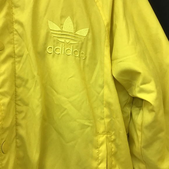 VINTAGE ADIDAS YELLOW/GRAY BOMBER REVERSABLE QUILTED JACKET SIZE M - Picture 2 of 8